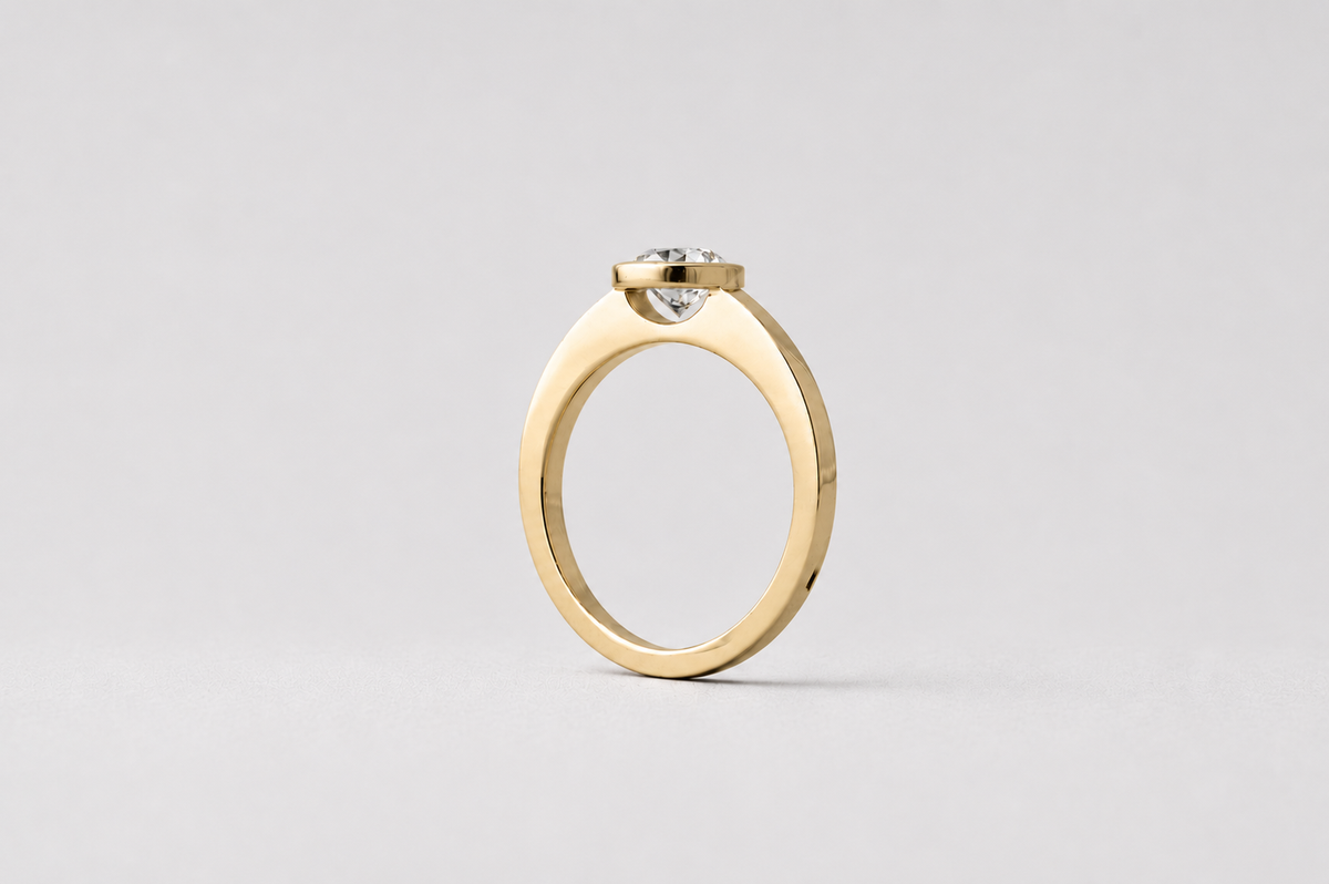 BEZEL SET DIAMOND SOLITAIRE RING | YELLOW GOLD