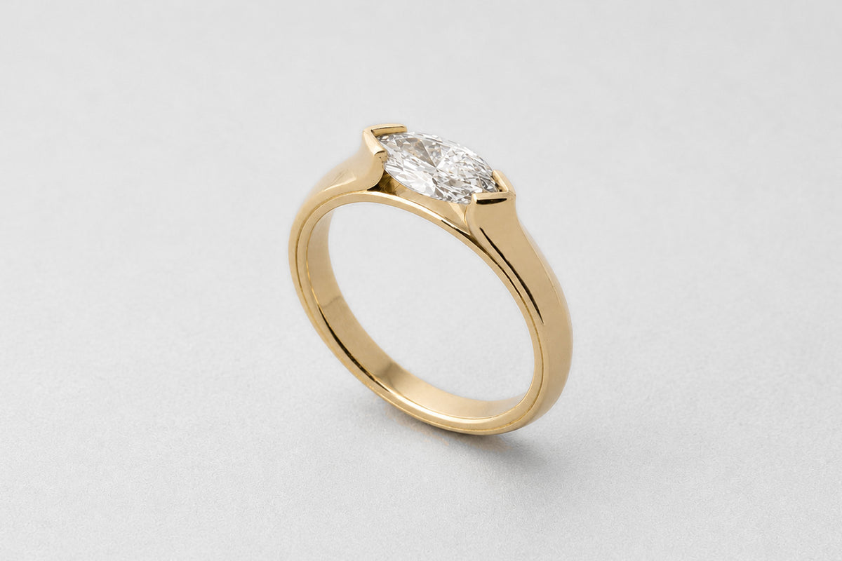 MARQUISE DIAMOND SOLITAIRE | YELLOW GOLD