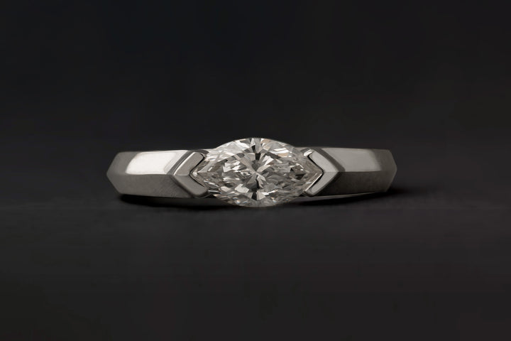 MARQUISE DIAMOND SOLITAIRE | 19K WHITE GOLD
