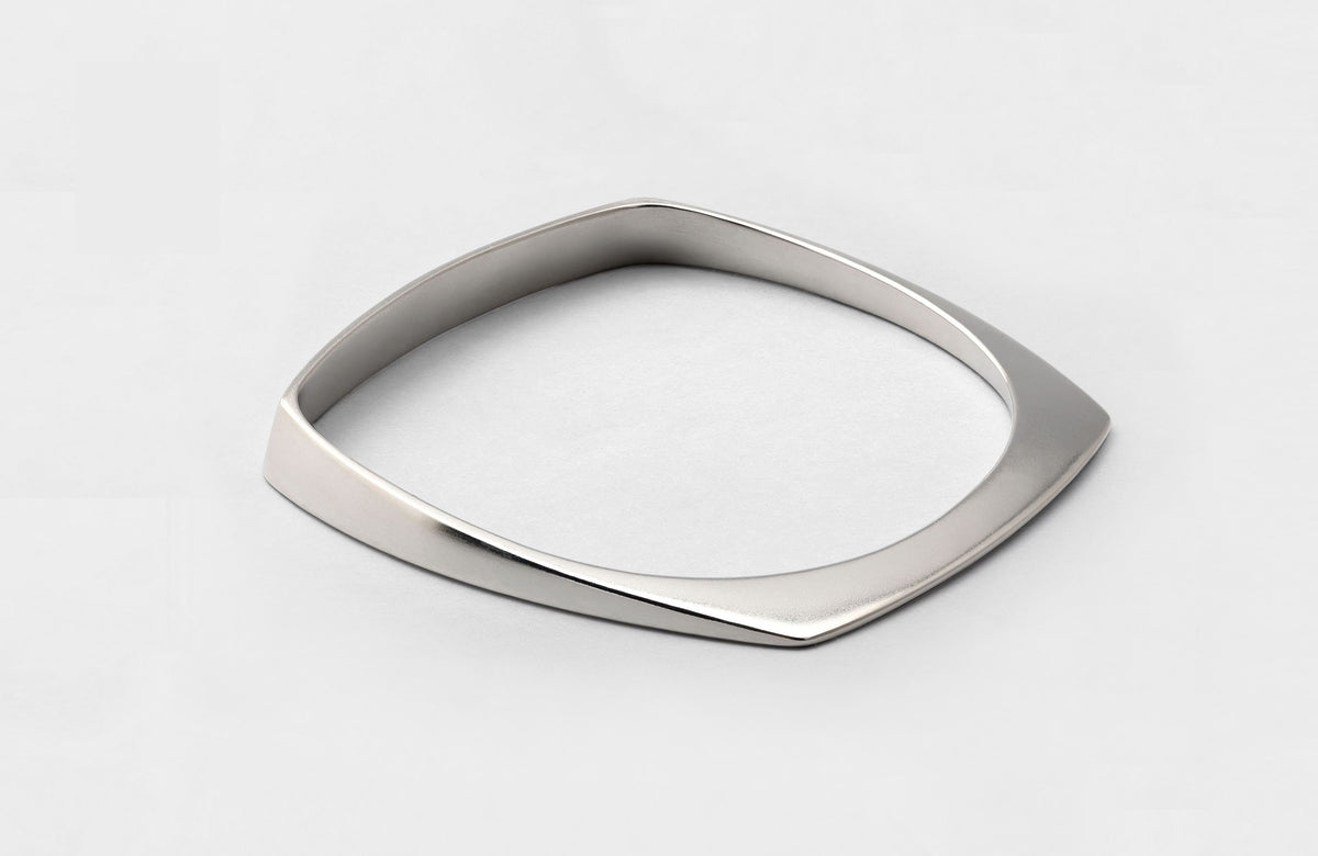 VETTA BANGLE | STERLING SILVER
